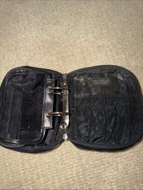 Trish McEvoy Black Travel Toiletry Organizer with Ring Binder